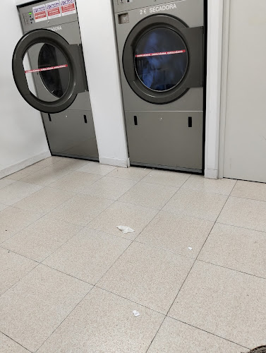 Tu colada camargo lavanderia autoservicio