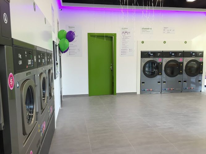 Lavanderia Autoservicio FRESH Pont Lavanderia Autoservicio FRESH Pont