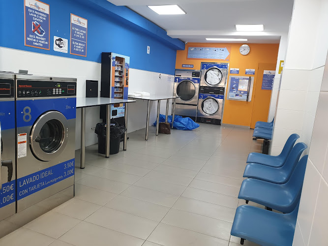 Lavanderia Autoservicio LAVAXPRES Lavanderia Autoservicio LAVAXPRES