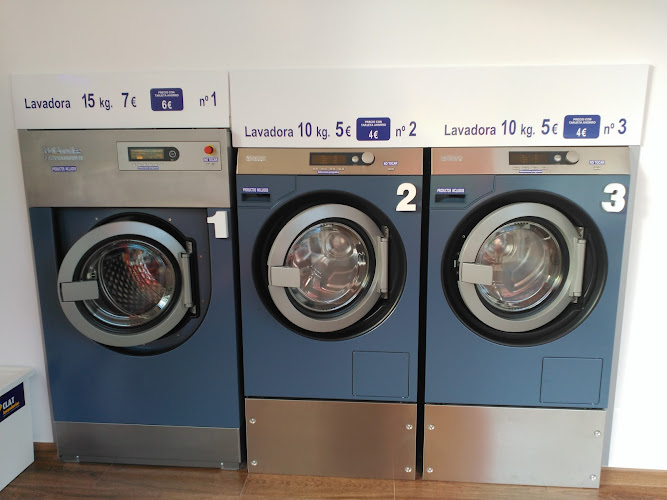 Lavandería Autoservicio Lavapiu Torrelavega