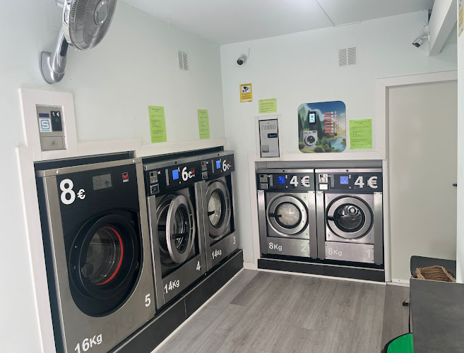 Lavanderia Autoservicio Llibertat Lavanderia Autoservicio Llibertat