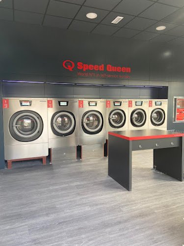 Lavandería Autoservicio Speed Queen