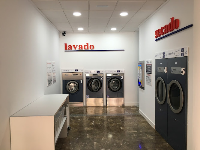 CLAT: Lavandería Autoservicio Santa Pola CLAT: Lavandería Autoservicio Santa Pola