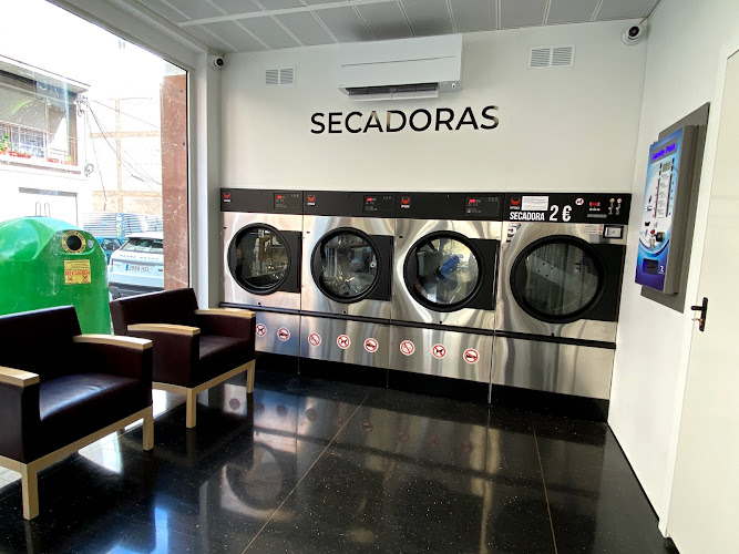 Lavandería Autoservicio Reina Victoria Lavandería Autoservicio Reina Victoria