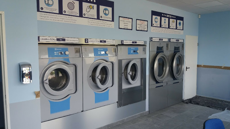Lavandería autosevicio Picos de Urbión Lavandería autosevicio Picos de Urbión
