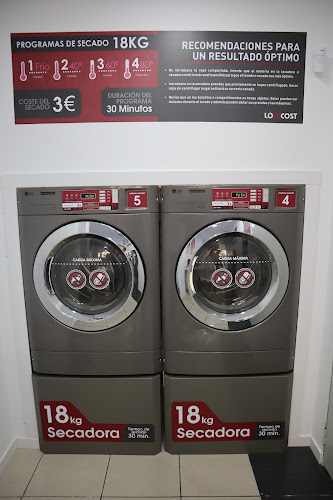 Lavandería Autoservicio LOW COST Lavandería Autoservicio LOW COST