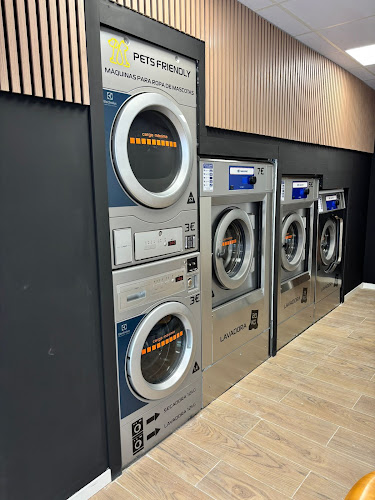 Iwash Getafe - Lavandería autoservicio Iwash Getafe - Lavandería autoservicio