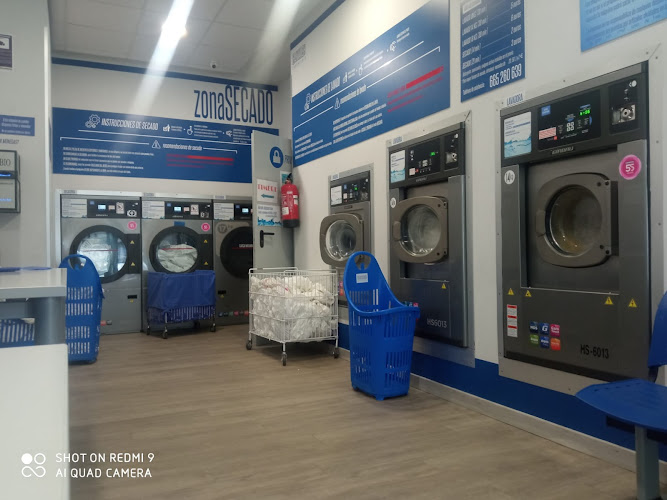 Canwash. Lavandería autoservicio Tintorería