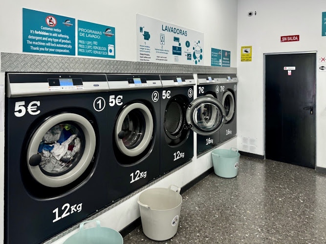 Lavandería California Laundry Lavandería California Laundry